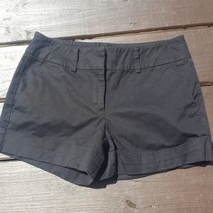 BOGO 7th avenue ny&co black suit shorts with hem